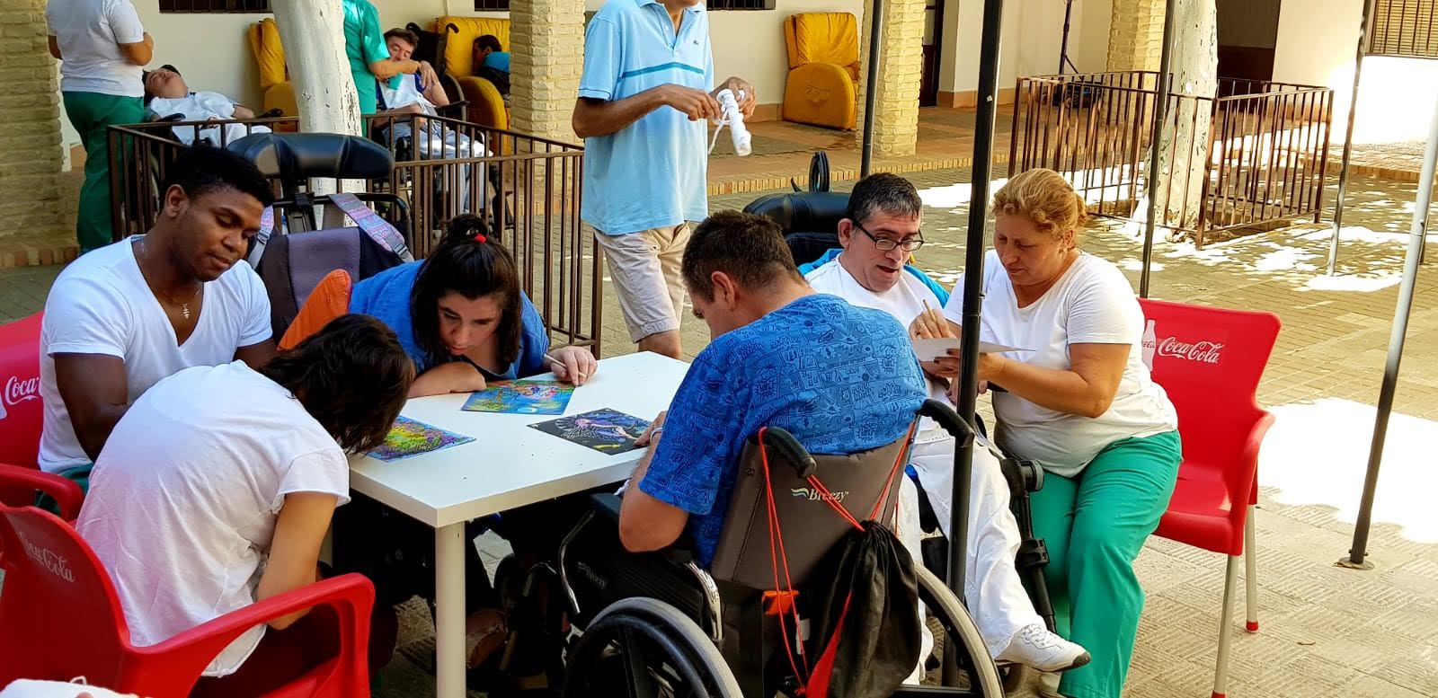 Trabajo grupal en el Patio de la Cruz